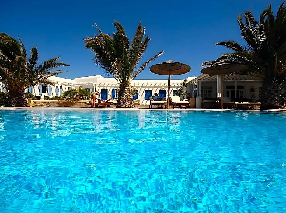 Petinaros Hotel & Studios-1